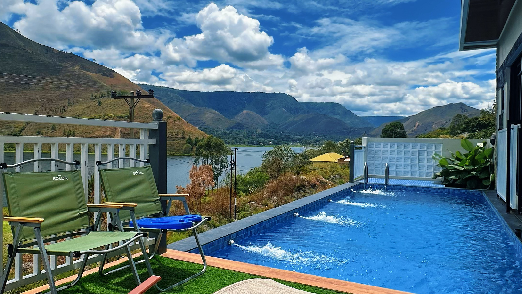 Area penginapan Hope Villa di Pulau Samosir